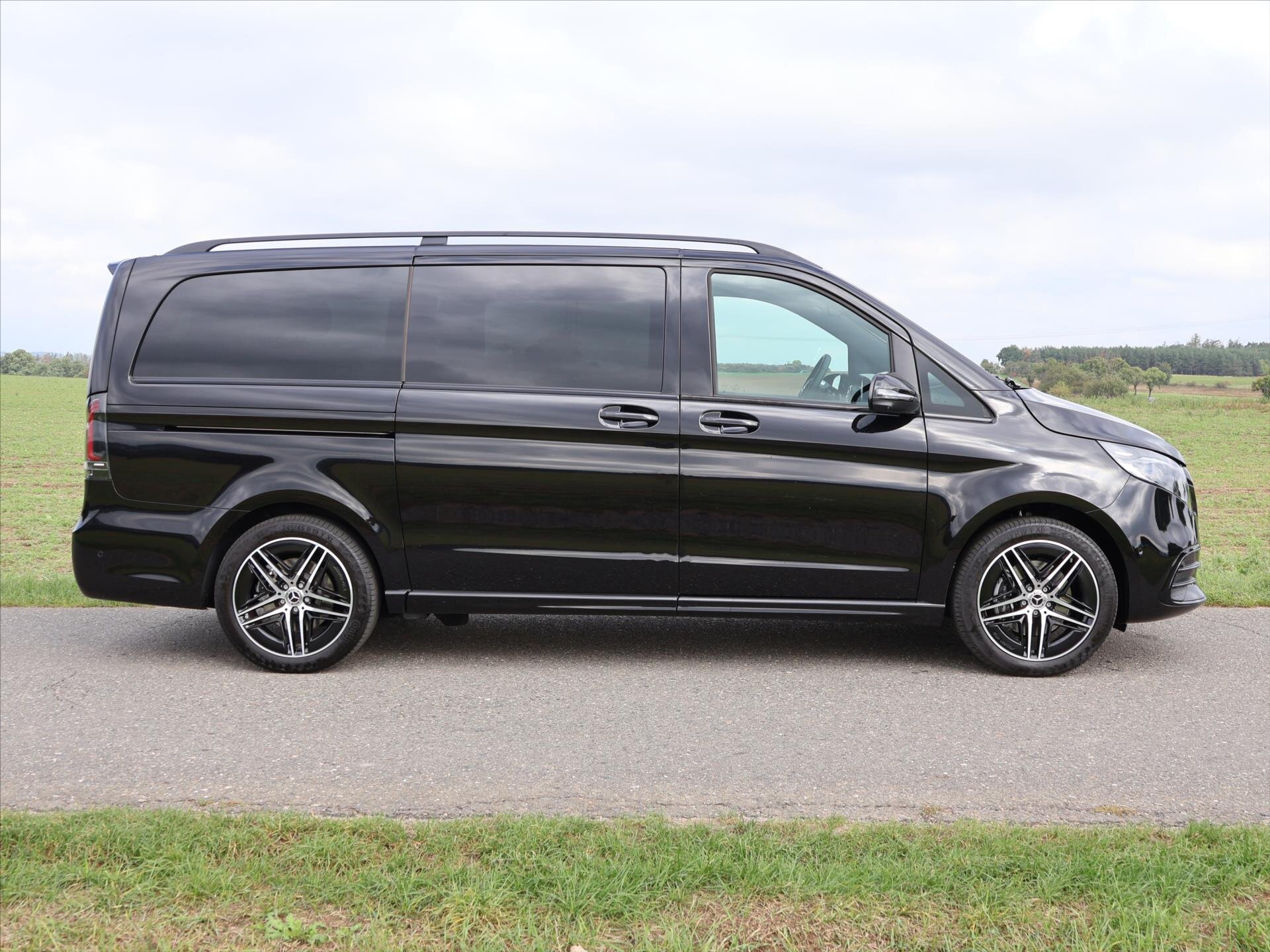 Mercedes-Benz Třídy V Kombi 2,0 l 174 kw