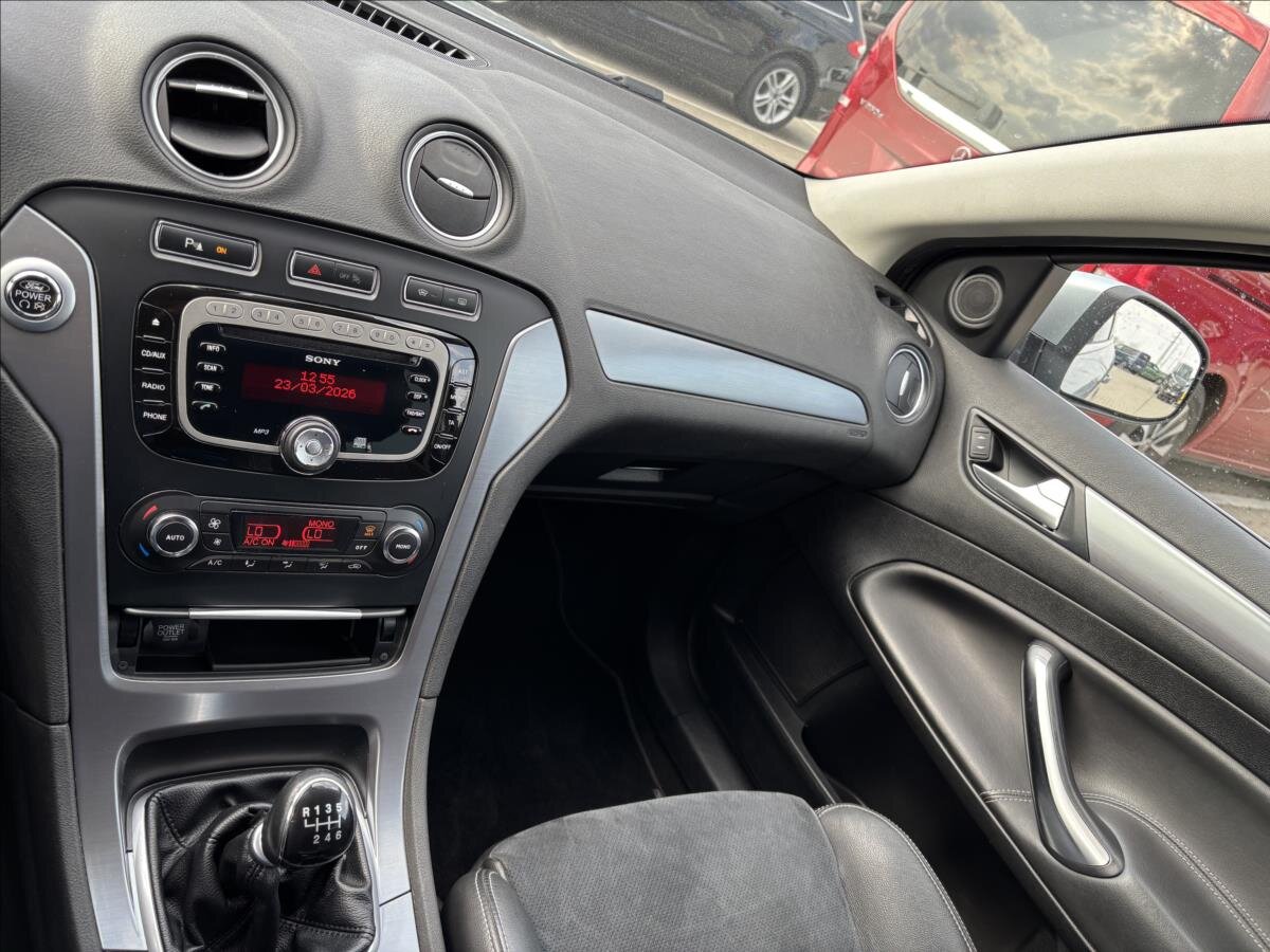 Ford Mondeo Kombi 2,0 l 103 kw