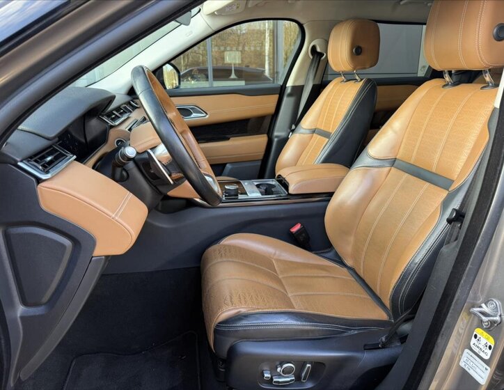 Land Rover Range Rover Velar 11