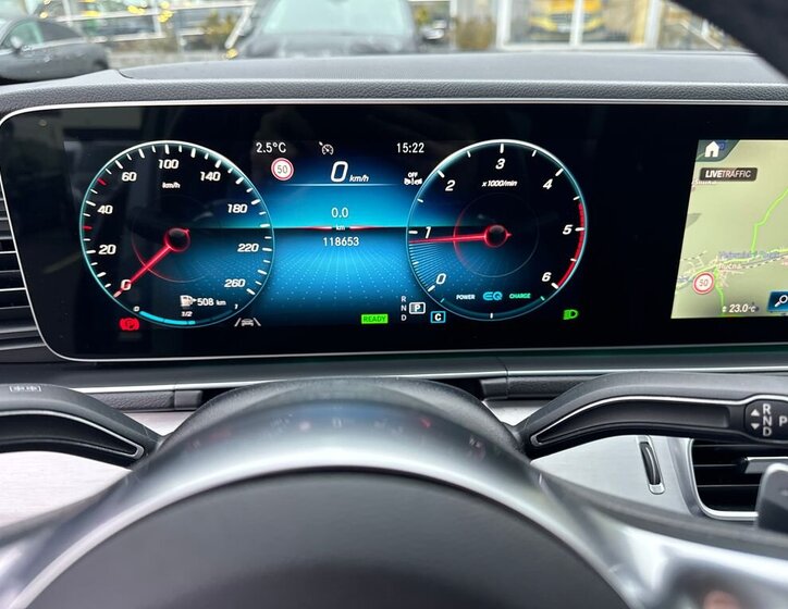 Mercedes-Benz GLE 10