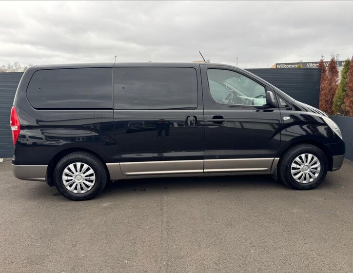 Hyundai H 1 Kombi 2,5 l 120 kw