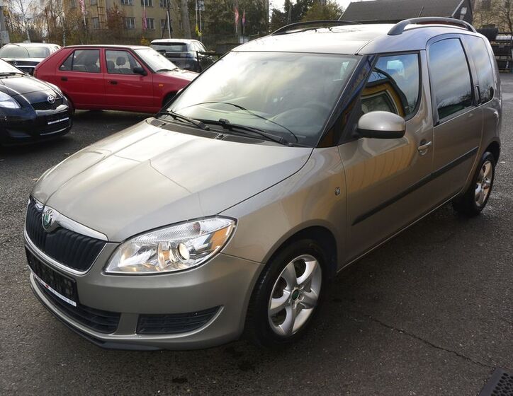 Škoda Roomster 1