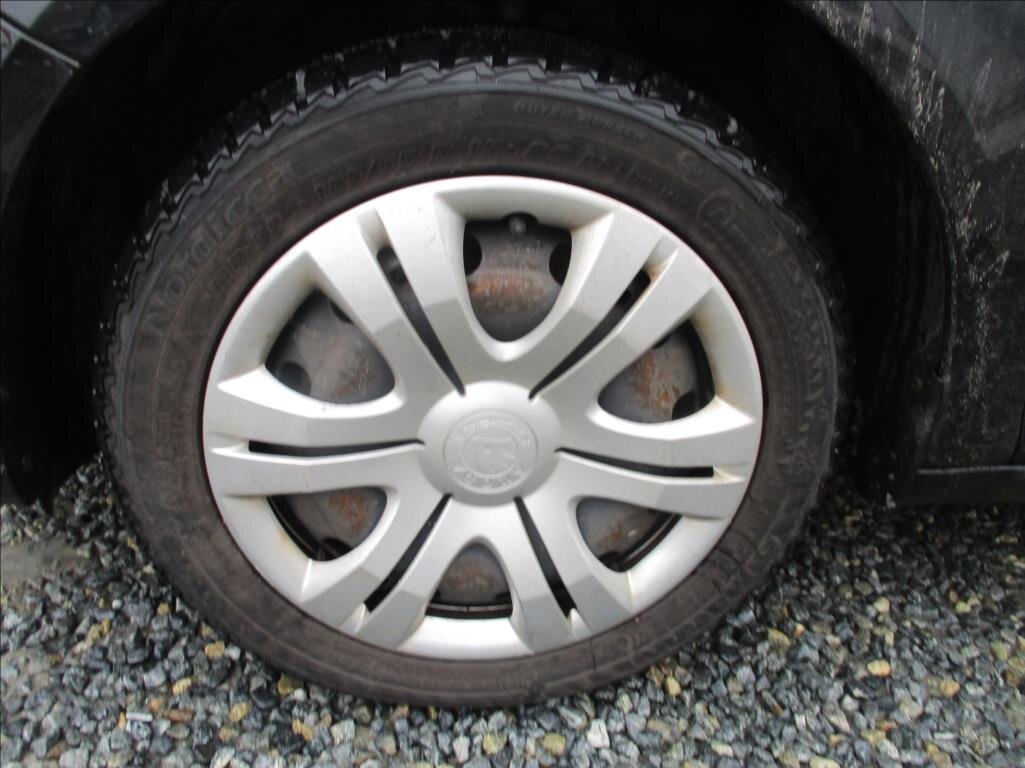 Škoda Roomster Kombi 1,2 l 63 kw