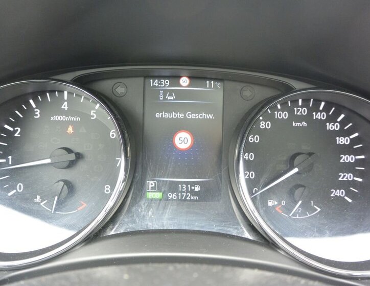 Nissan Qashqai SUV / Terénní 1,2 l 85 kw