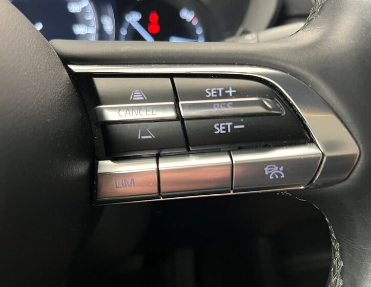 Mazda MX-30 SUV / Terénní 0,0 107 kw