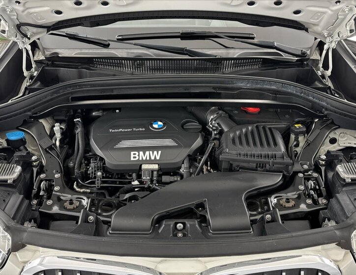 BMW X1 SUV / Terénní 2,0 l 140 kw