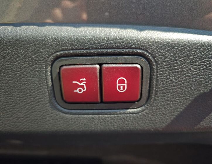 Mercedes-Benz CLS 20