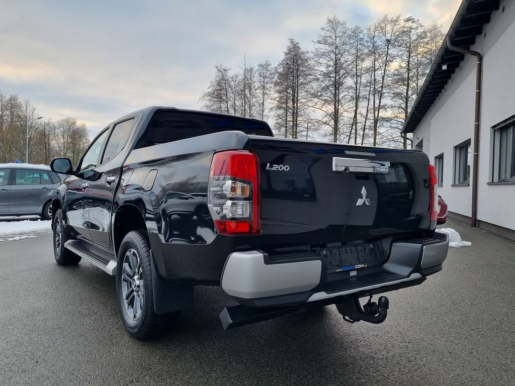 Mitsubishi L200