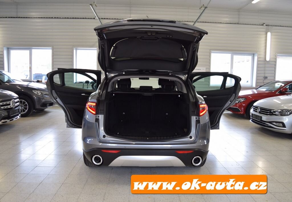 Alfa Romeo Stelvio SUV 0,0 150 kw