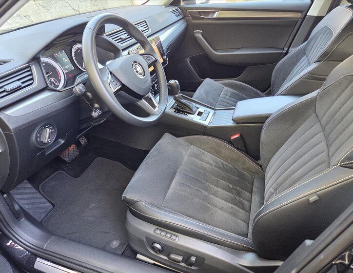 Škoda Superb Liftback 2,0 l 110 kw