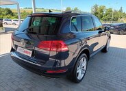 Volkswagen Touareg SUV / Terénní 3,0 l 176 kw