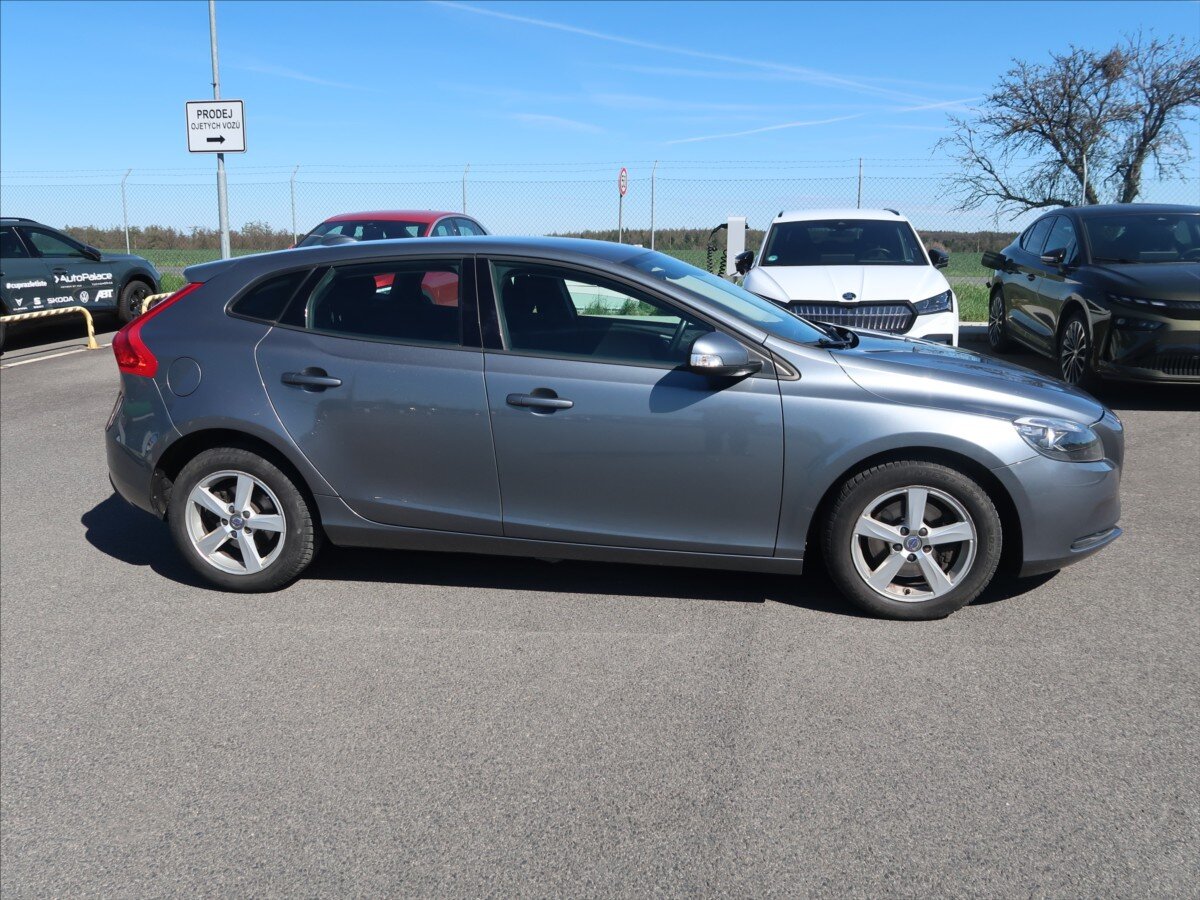 Volvo V40 Hatchback 1,6 l 88 kw