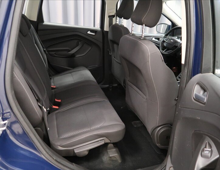 Ford Kuga Hatchback 1,5 l 88 kw