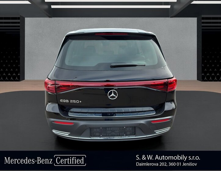 Mercedes-Benz EQB SUV / Terénní 0,0 140 kw