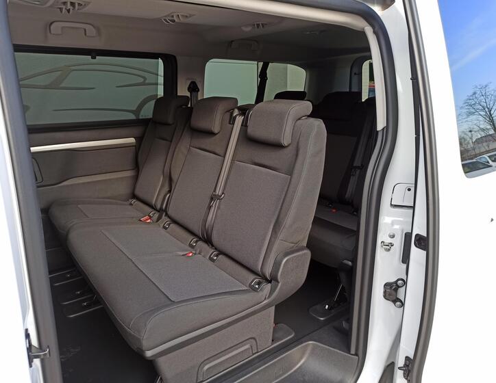 Toyota ProAce Verso 9