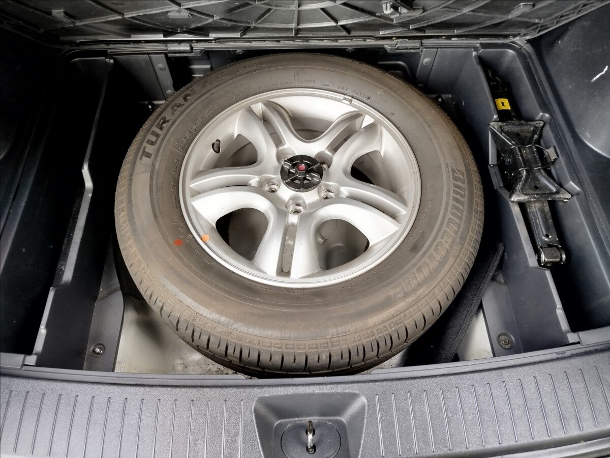 KIA Sportage SUV / Terénní 2,0 l 103 kw