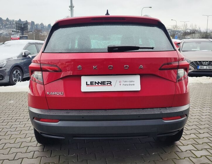 Škoda Karoq SUV 1,5 l 110 kw