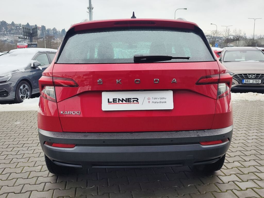 Škoda Karoq SUV 1,5 l 110 kw