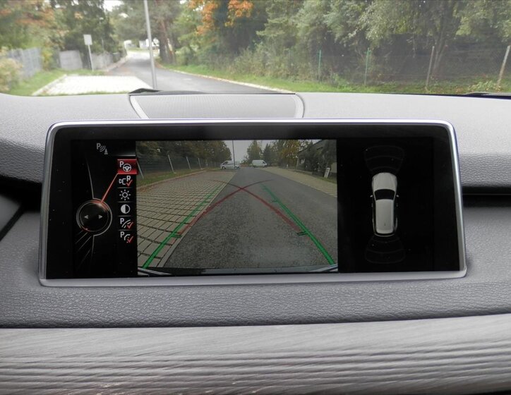 BMW X5 Kombi 3,0 l 190 kw