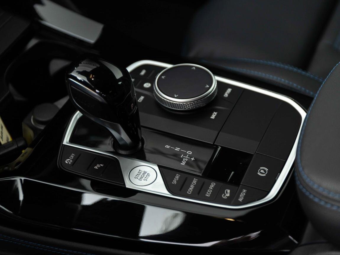 BMW X4 SUV 3,0 l 210 kw