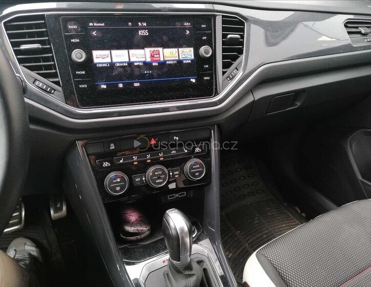 Volkswagen T-Roc SUV 2,0 l 140 kw