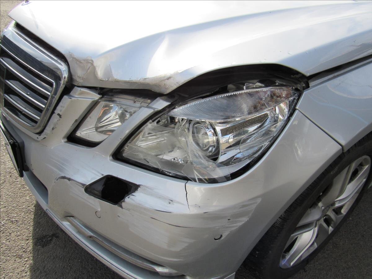 Mercedes-Benz Třídy E Kombi 1,8 l 135 kw