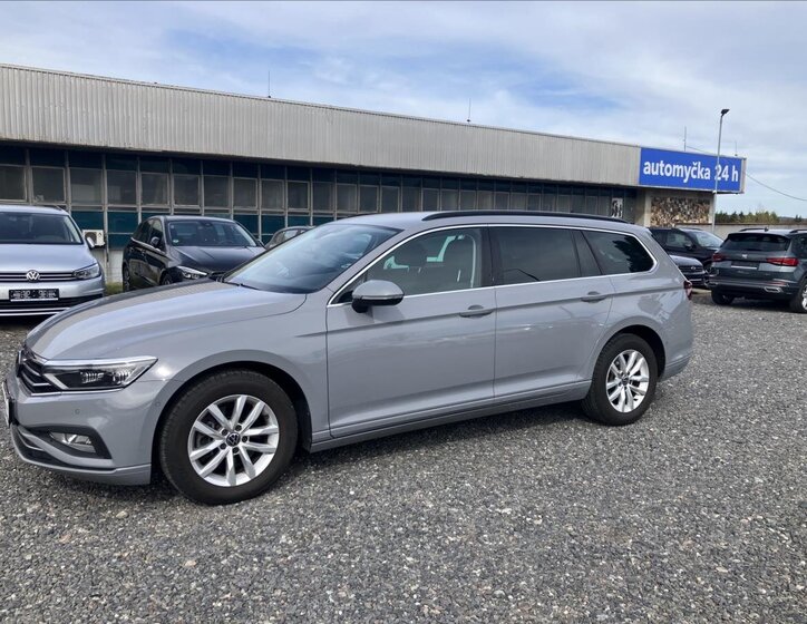 Volkswagen Passat Kombi 2,0 l 110 kw