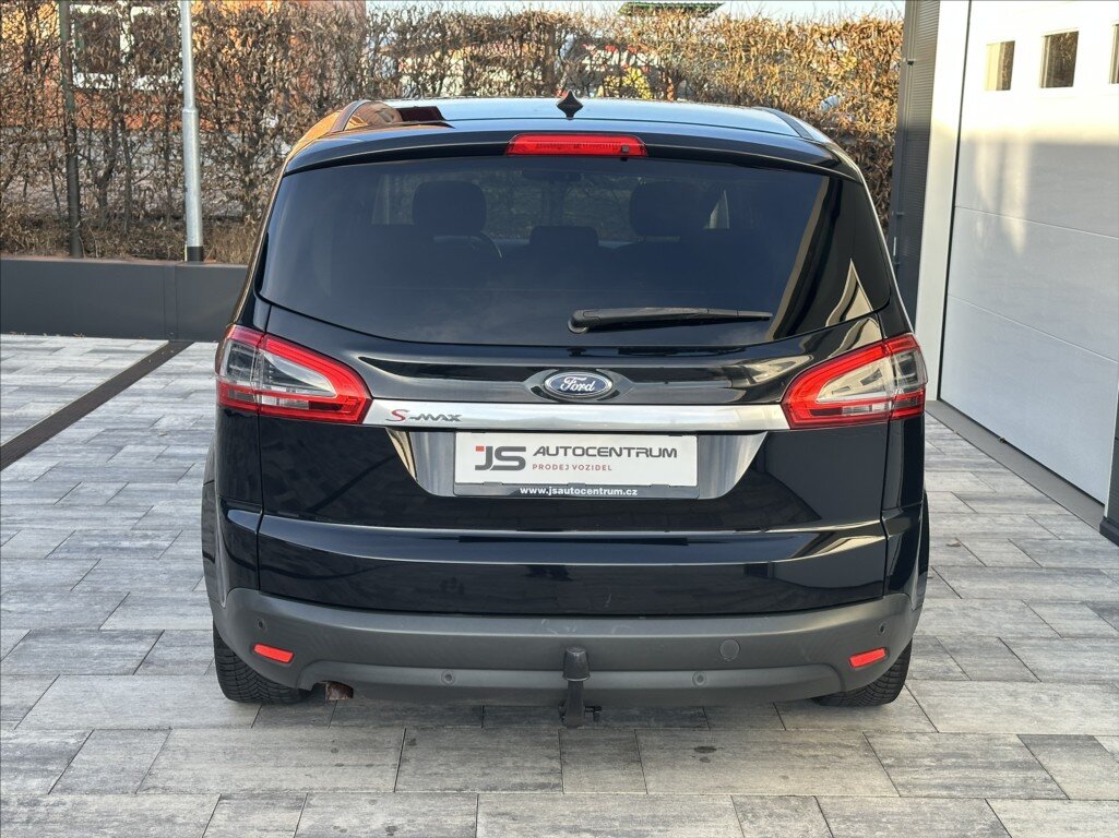 Ford S-MAX MPV 2,0 l 103 kw