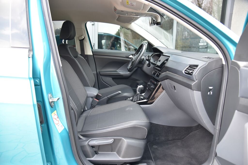 Volkswagen T-Cross SUV / Terénní 1,5 l 110 kw