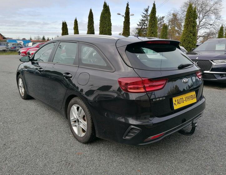 KIA Ceed 5