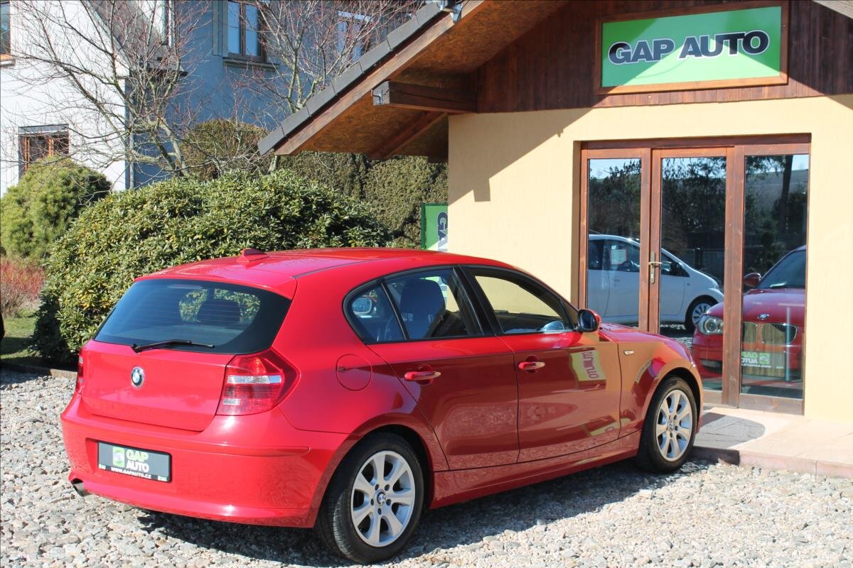 BMW Řada 1 Hatchback 2,0 l 105 kw
