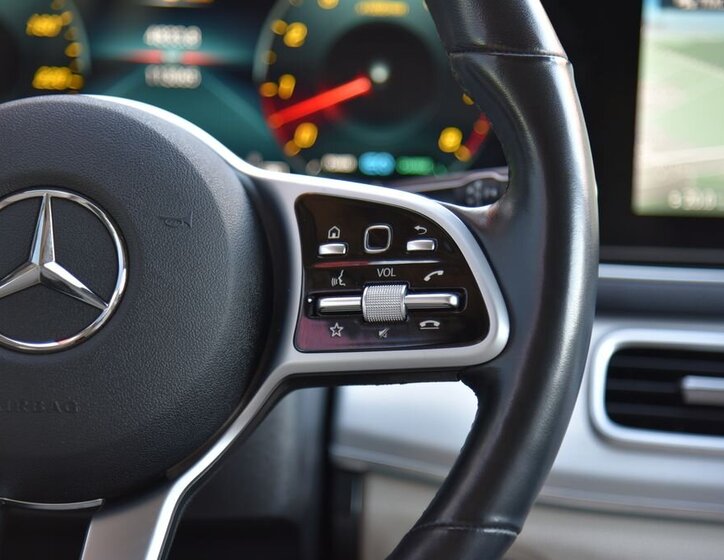 Mercedes-Benz GLE 29