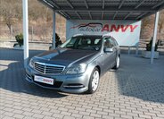 Mercedes-Benz Třídy C Kombi 2,1 l 100 kw