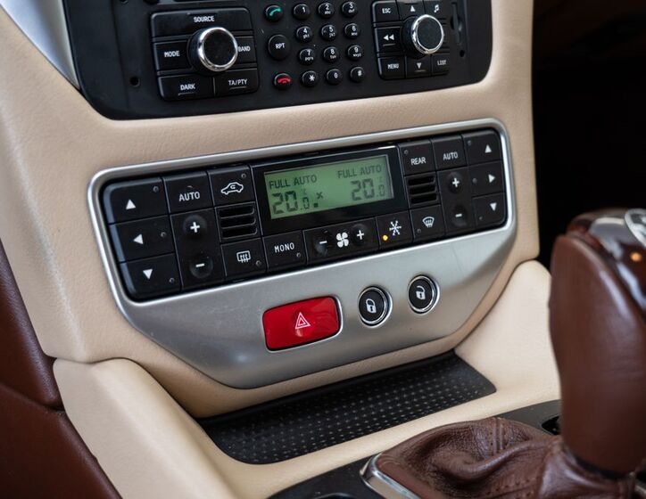 Maserati Granturismo 15