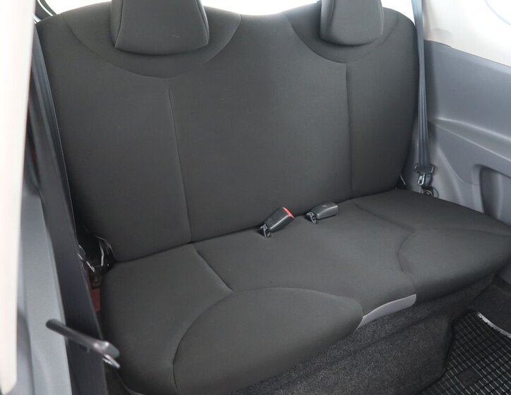 Toyota Aygo Hatchback 998,0 50 kw