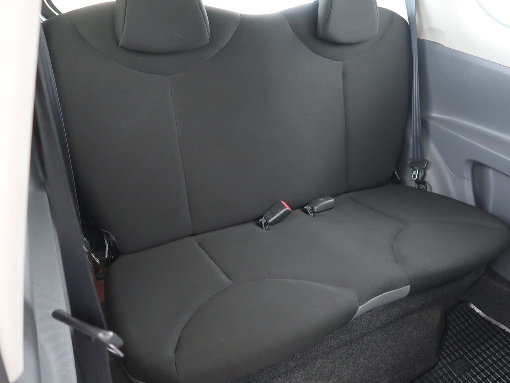 Toyota Aygo Hatchback 998,0 50 kw