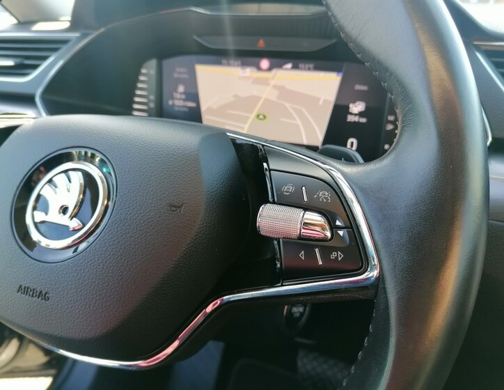 Škoda Superb Kombi 1,4 l 160 kw