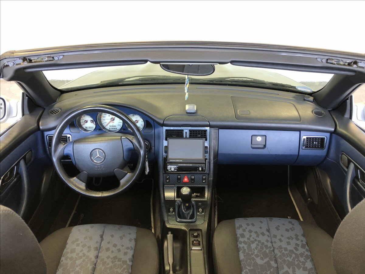 Mercedes-Benz SLK Kabriolet 2,0 l 100 kw