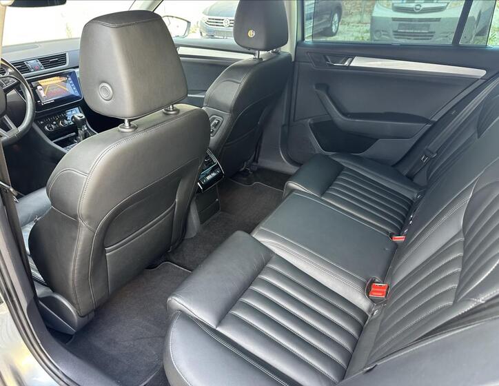 Škoda Superb 24