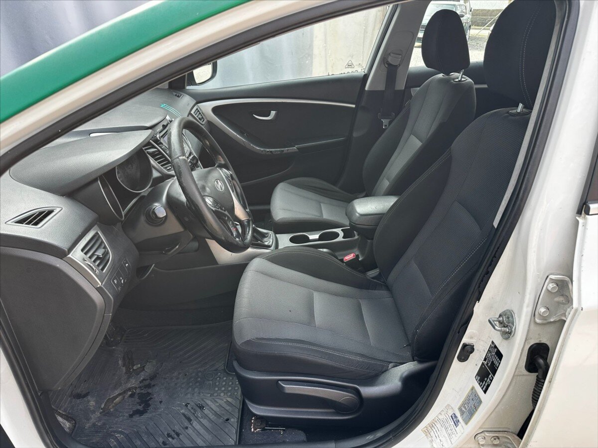 Hyundai i30 Kombi 1,6 l 81 kw