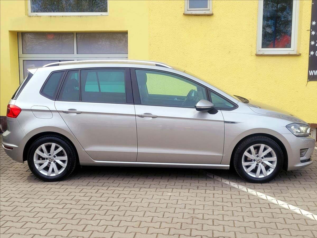 Volkswagen Golf Sportsvan MPV 1,2 l 81 kw