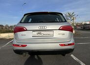 Audi Q5 6