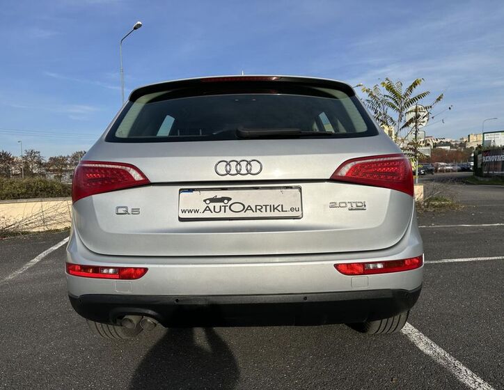 Audi Q5 6
