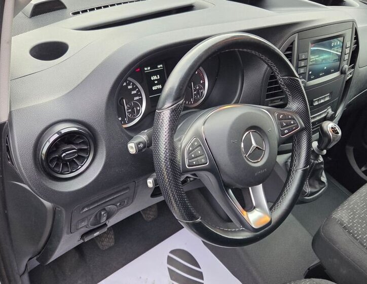 Mercedes-Benz Vito Skříň 2,0 l 120 kw