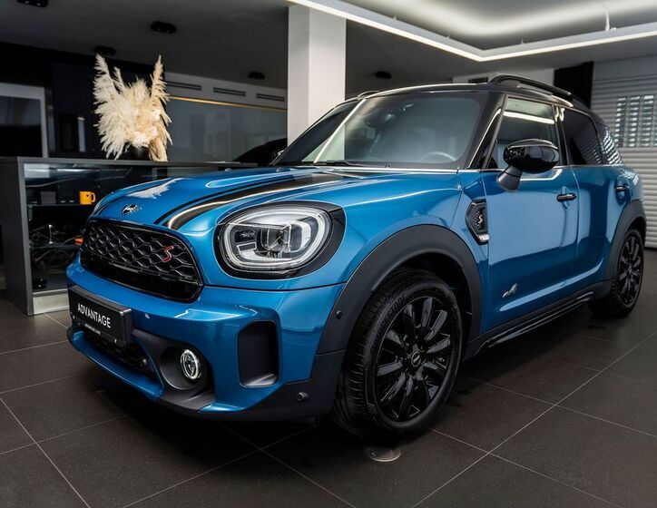 Mini Countryman 1