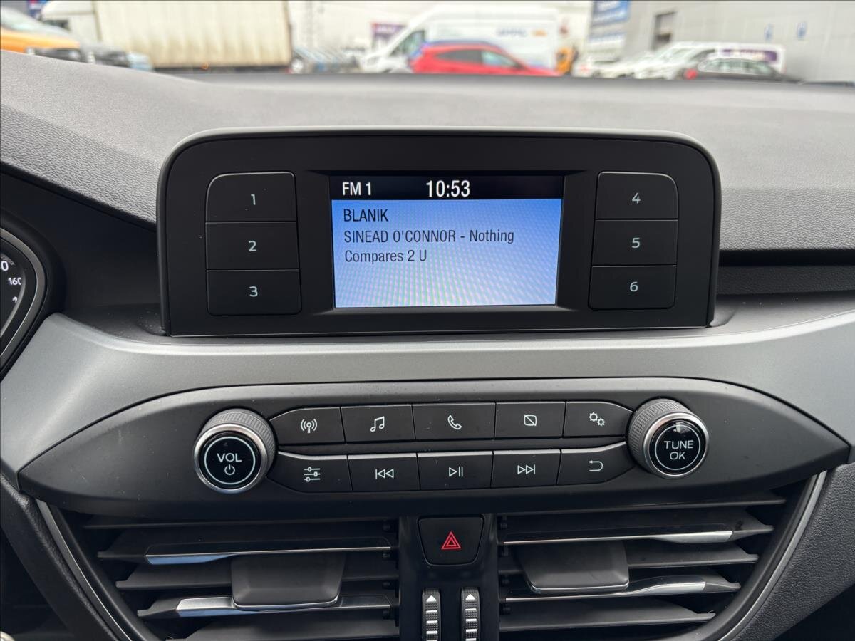 Ford Focus Kombi 999,0 92 kw