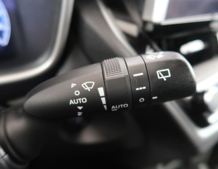 Toyota Corolla Cross Hatchback 2,0 l 112 kw