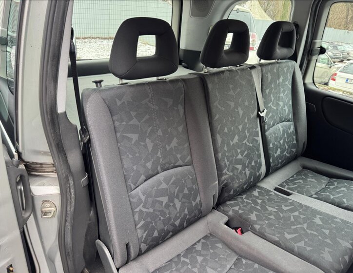 Mercedes-Benz Vaneo Kombi 1,6 l 75 kw