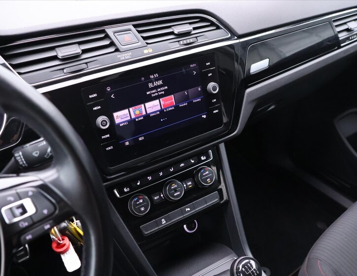 Volkswagen Touran 21