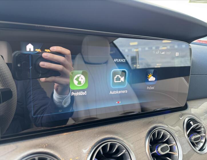 Mercedes-Benz Třídy E 14